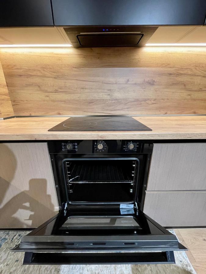 Queens Luxury Apartments Τίρανα Εξωτερικό φωτογραφία