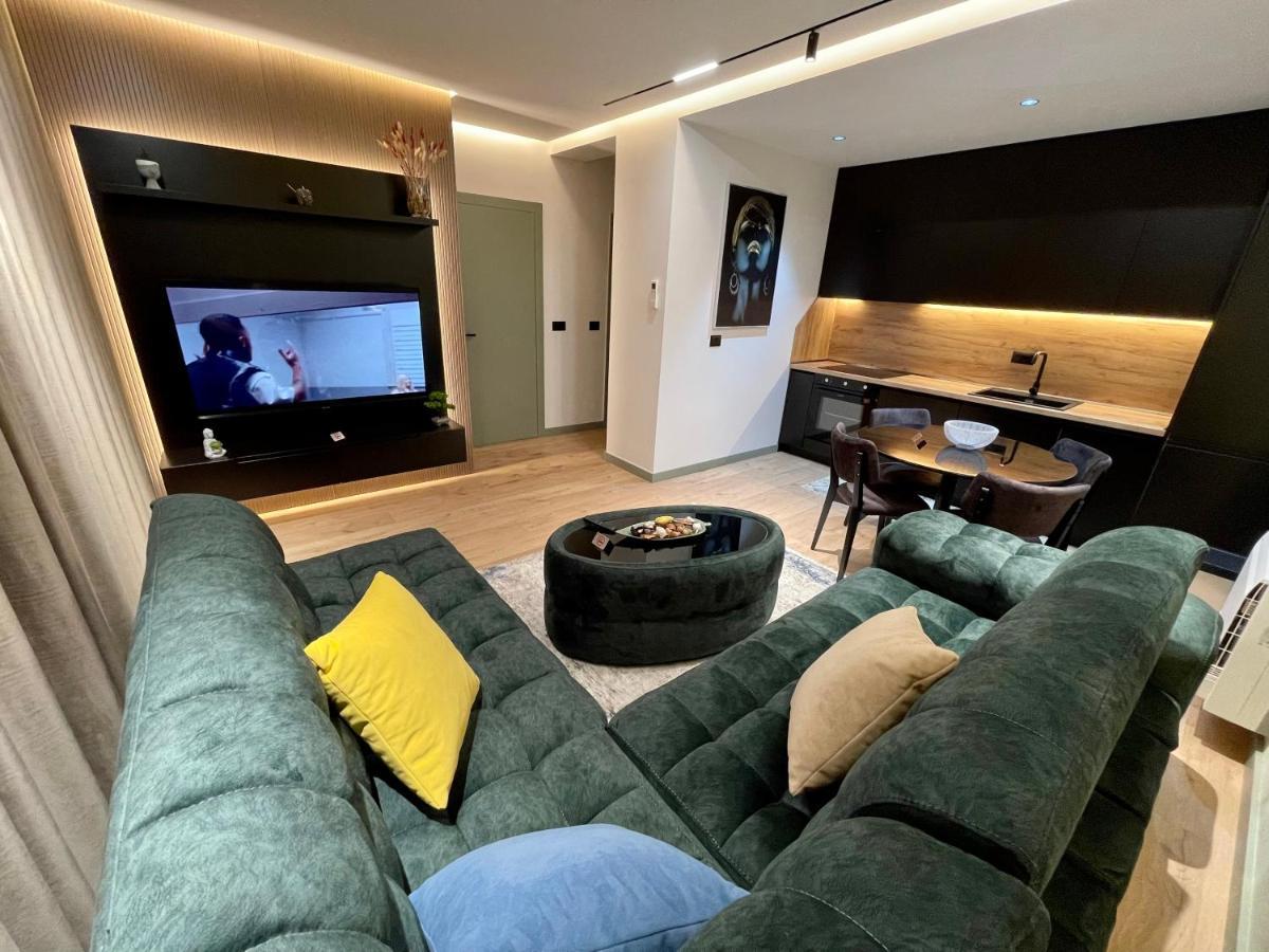 Queens Luxury Apartments Τίρανα Εξωτερικό φωτογραφία