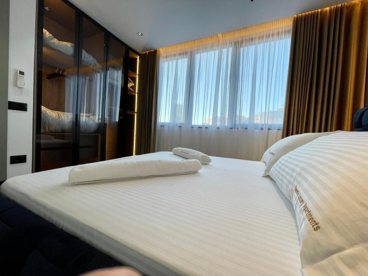 Queens Luxury Apartments Τίρανα Εξωτερικό φωτογραφία