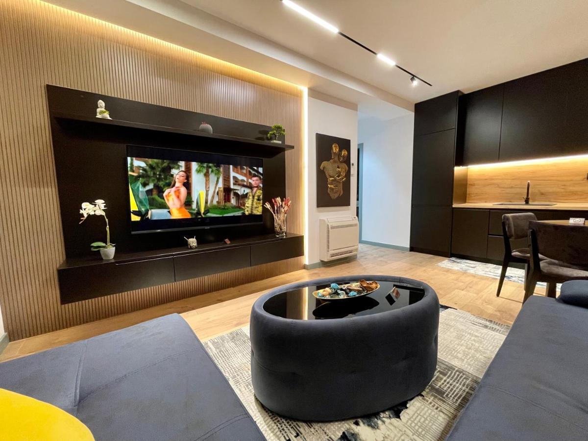 Queens Luxury Apartments Τίρανα Εξωτερικό φωτογραφία