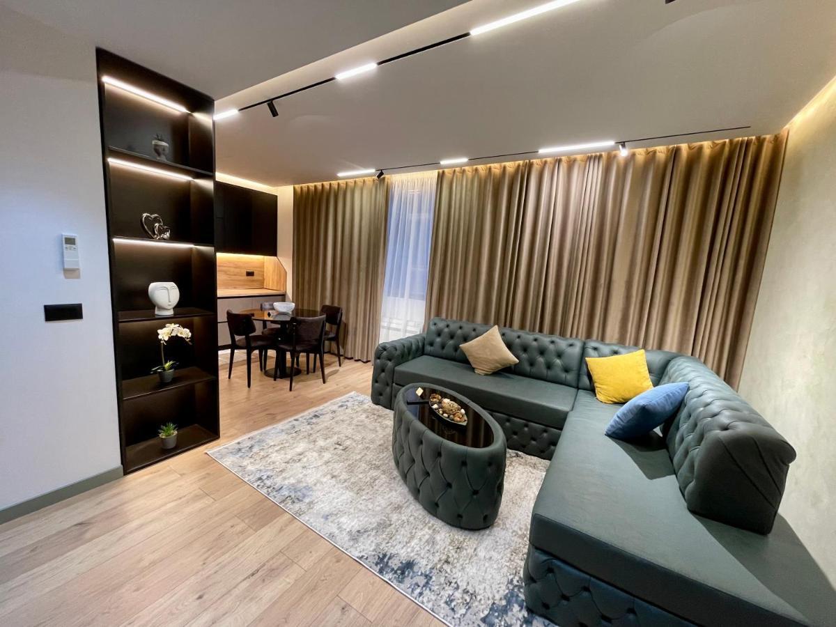 Queens Luxury Apartments Τίρανα Εξωτερικό φωτογραφία