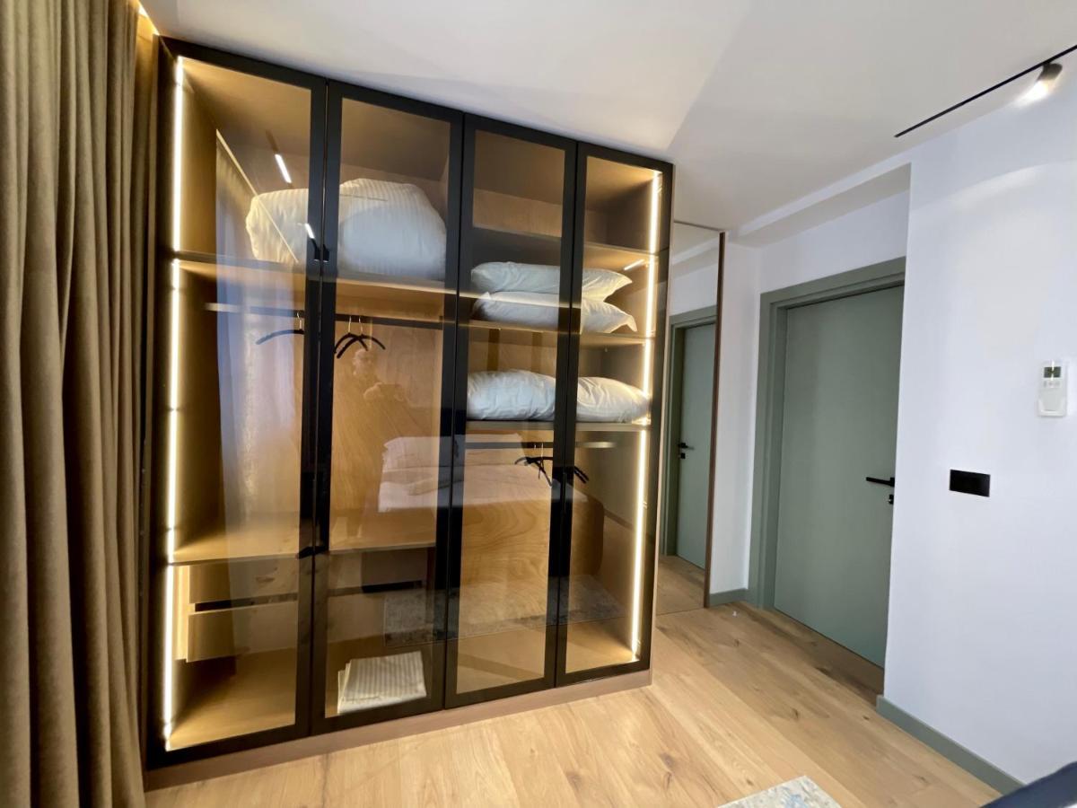 Queens Luxury Apartments Τίρανα Εξωτερικό φωτογραφία