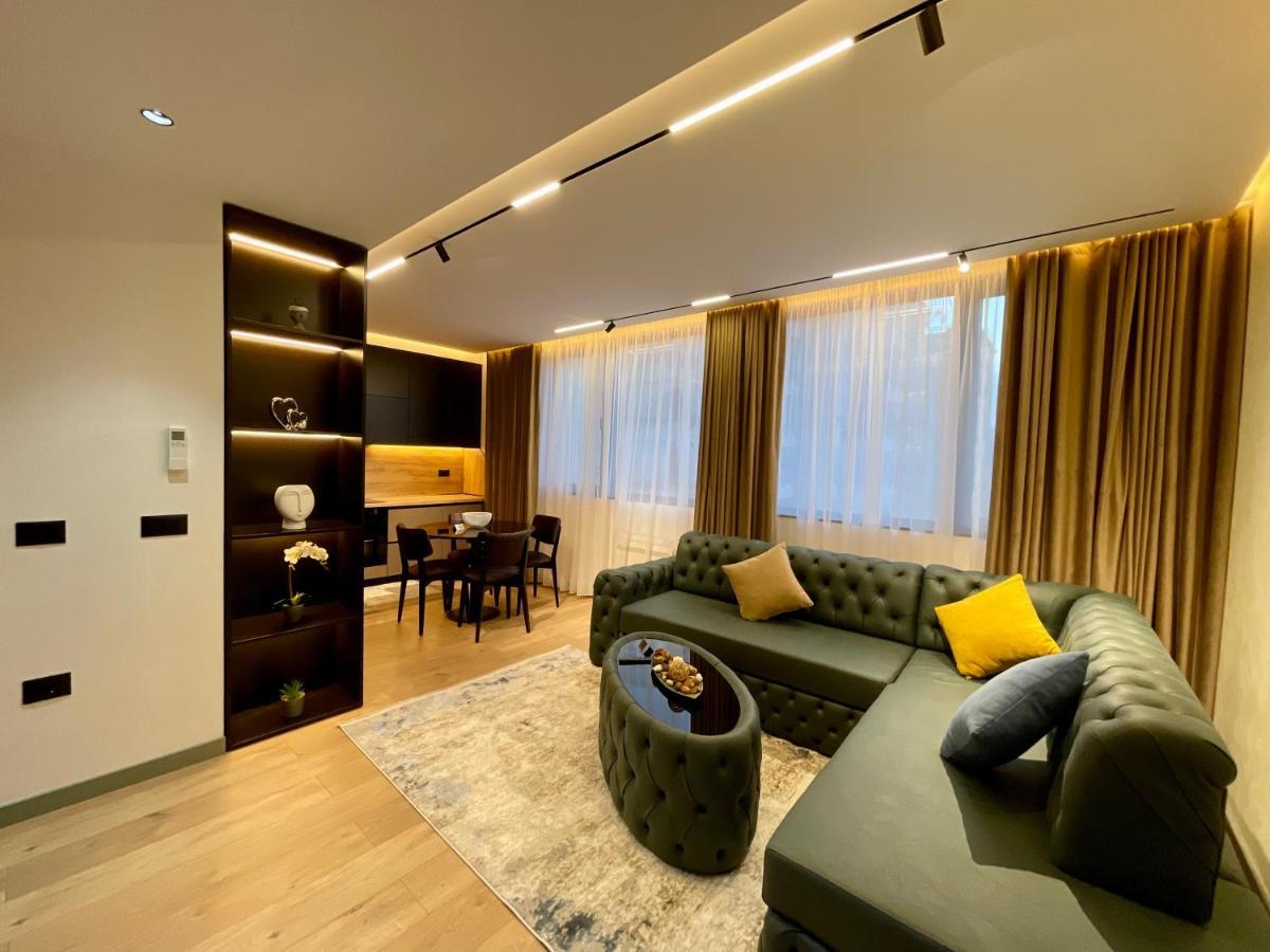 Queens Luxury Apartments Τίρανα Εξωτερικό φωτογραφία